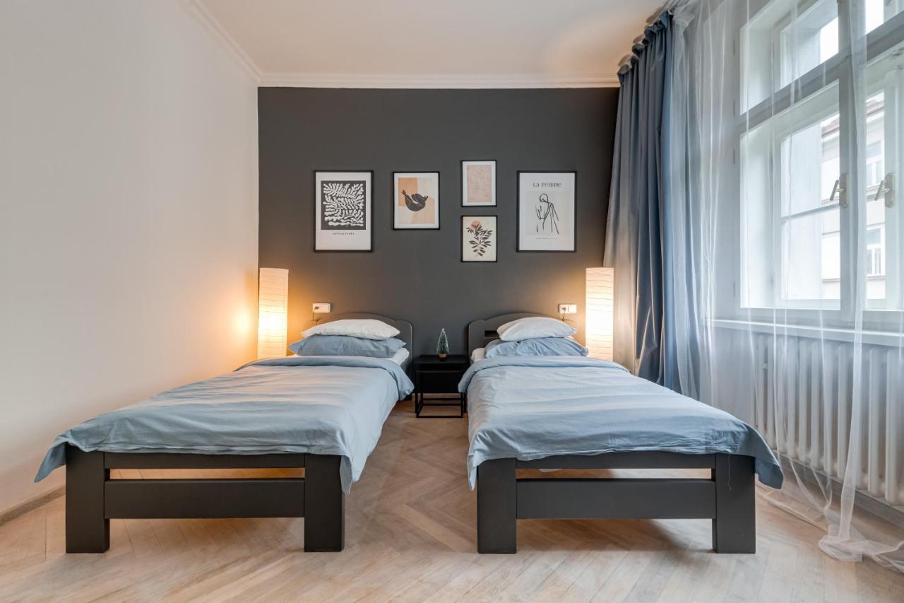 Vita Nejedleho Apartments Praga Exterior foto